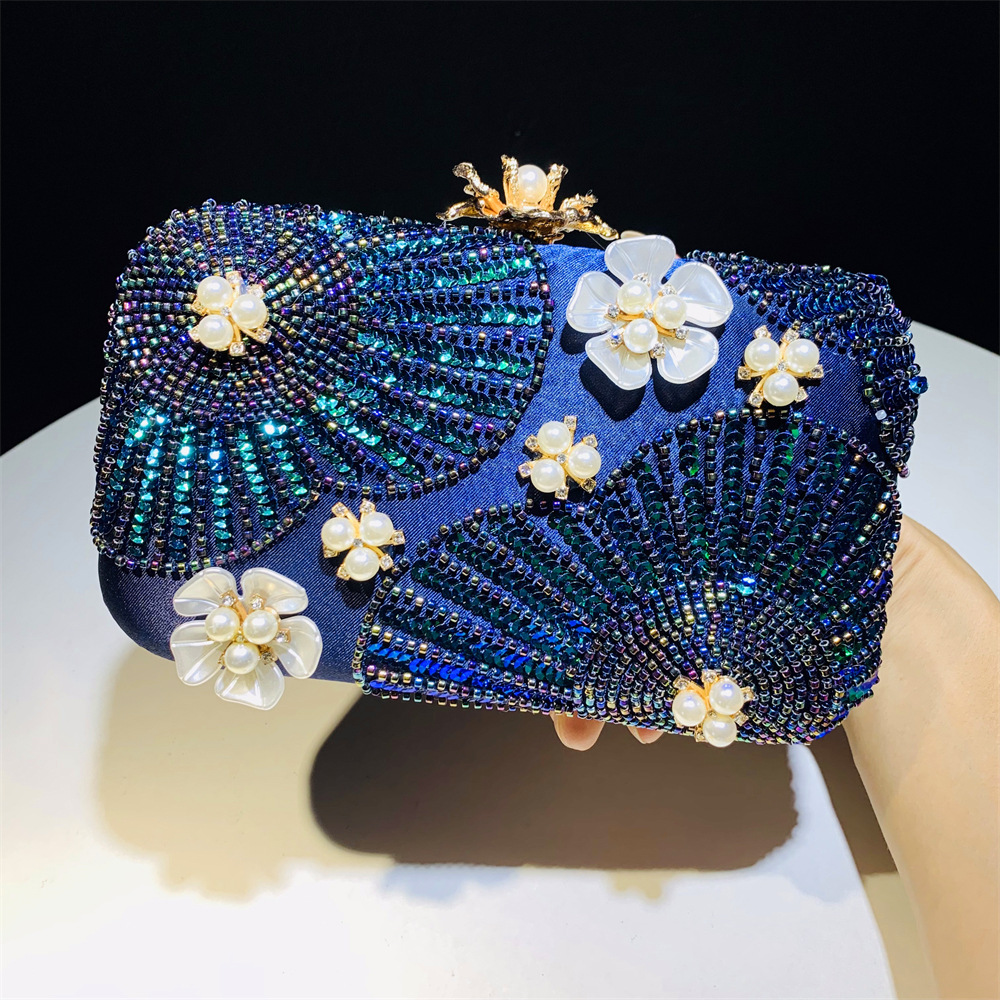 Evening Bag Beaded - Brokatowa Torebka Kopertówka z Cekinami, Wykwintna
