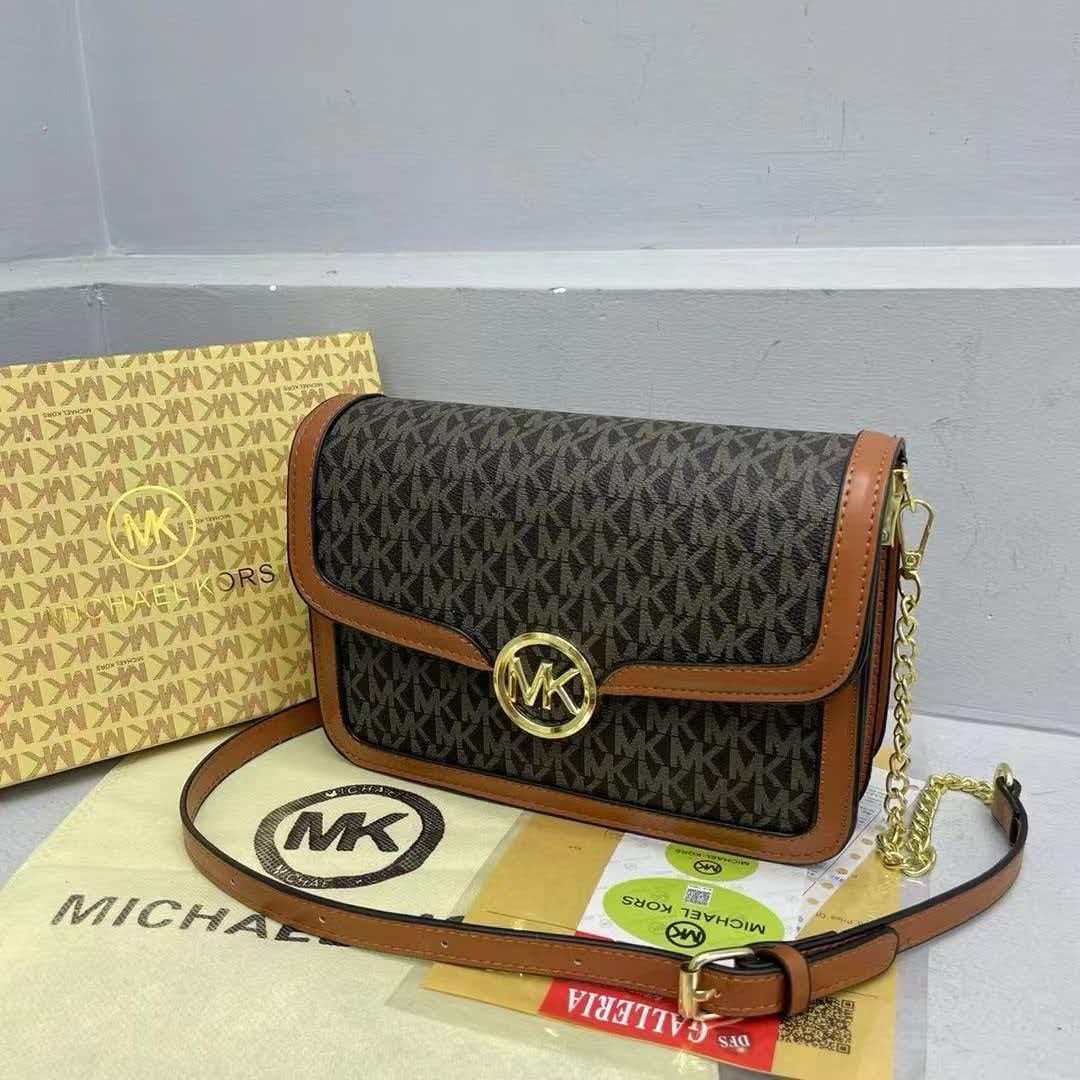 Women'S Bags Of Michael Kors - Damska torba na ramię Michael Kors
